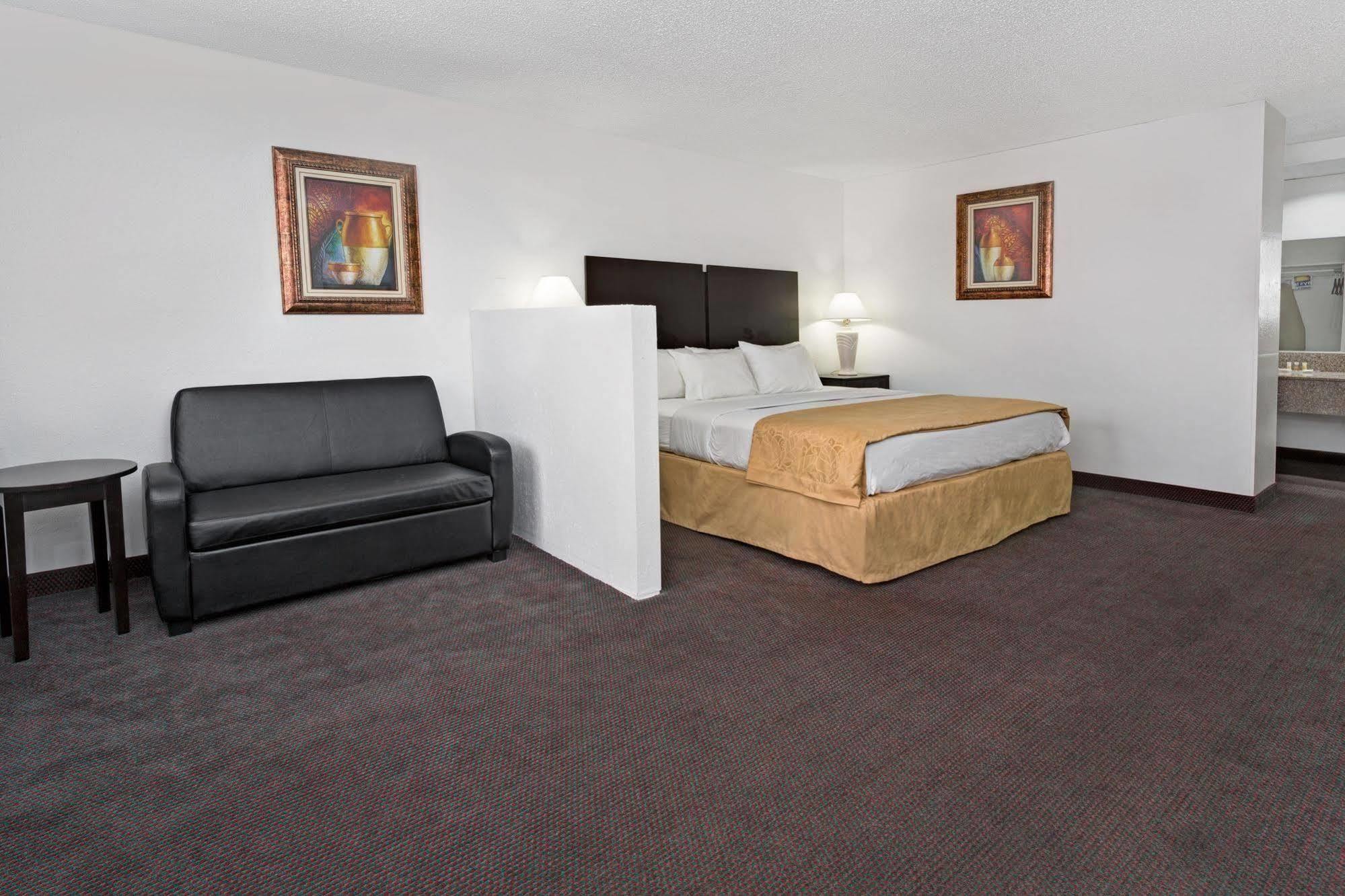 Days Inn & Suites By Wyndham Santa Rosa, Nm Exterior photo